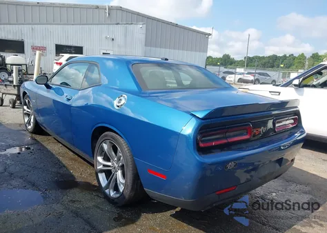 2021 Dodge Challenger R/T z USA, uszkodzony, nr VIN 2C3CDZBT6MH631080